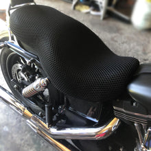 Load image into Gallery viewer, Cool Dry Covers for your Motorbike Oversized Seat
